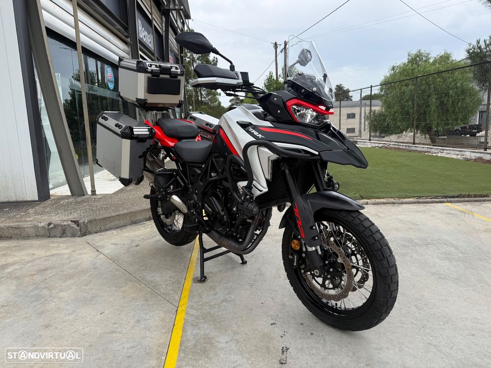 Benelli TRK 702 X com malas de alumínio - 11
