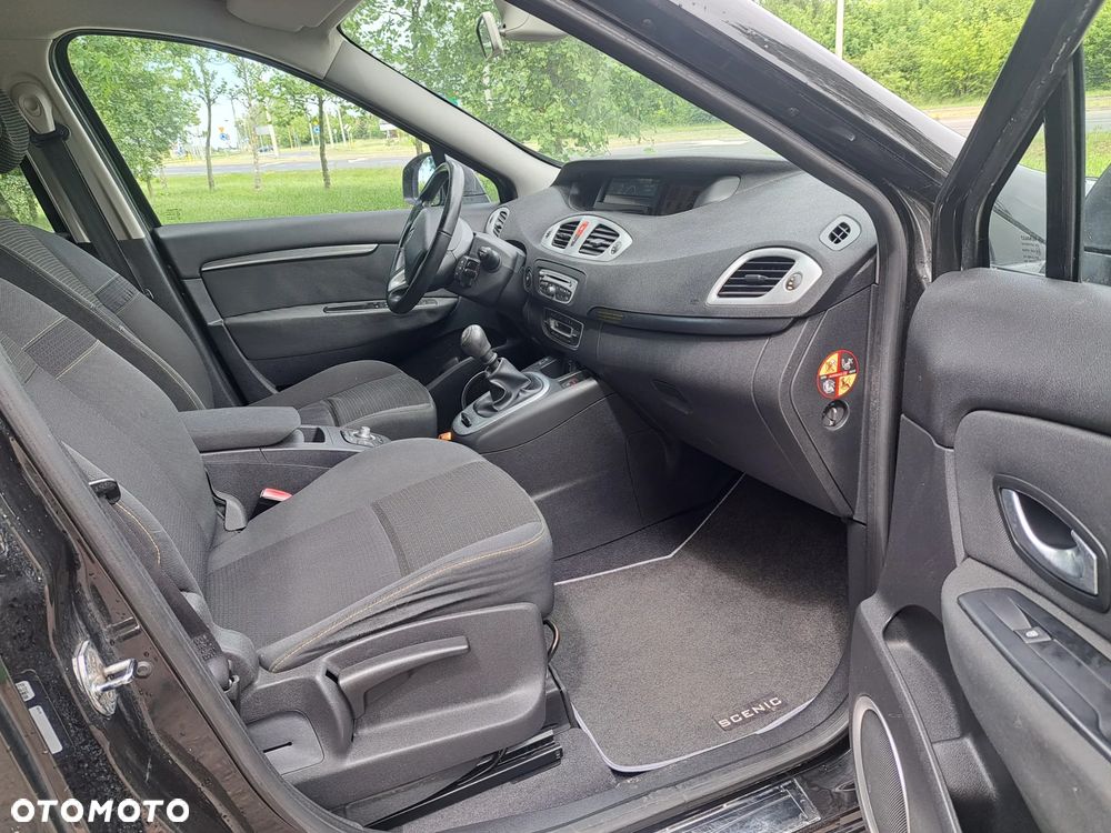 Renault Scenic - 18