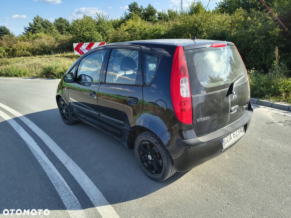 Mitsubishi Colt - 7