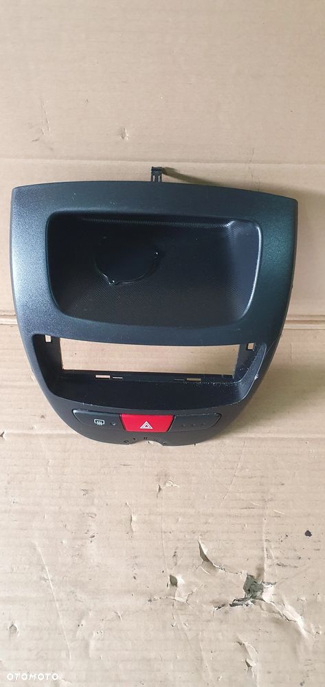 Ramka radia konsoli dekor Toyota Aygo I 55405-0H010 - 2