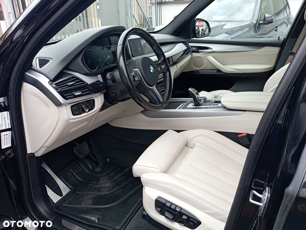 BMW X5 xDrive25d - 7