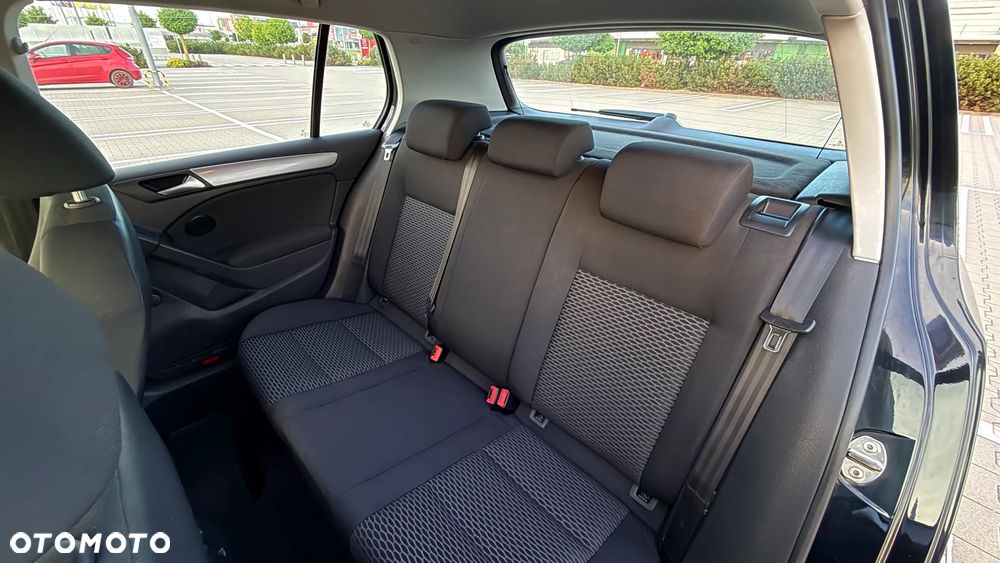 Volkswagen Golf 1.6 Trendline - 13
