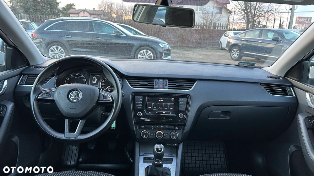 Skoda Octavia - 16