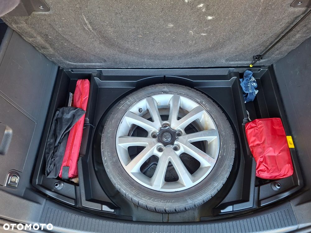 Volkswagen Touran 1.4 TSI Freestyle - 5