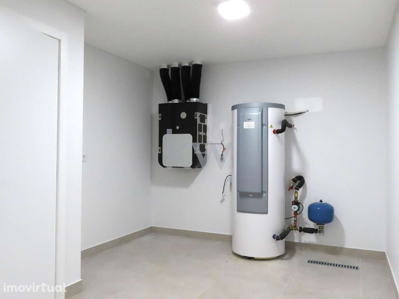 Moradia T3 de luxo em condomínio fechado em Leiria - Grande imagem: 2/26