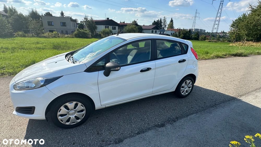 Ford Fiesta 1.25 Trend - 14