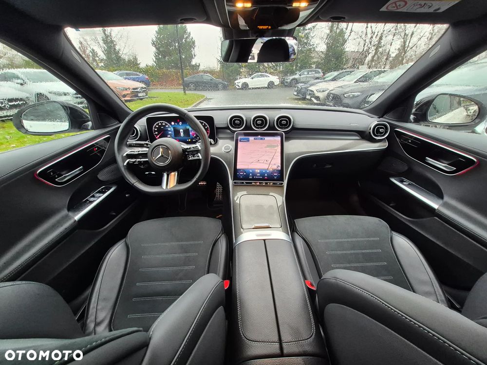 Mercedes-Benz Klasa C 180 mHEV - 22