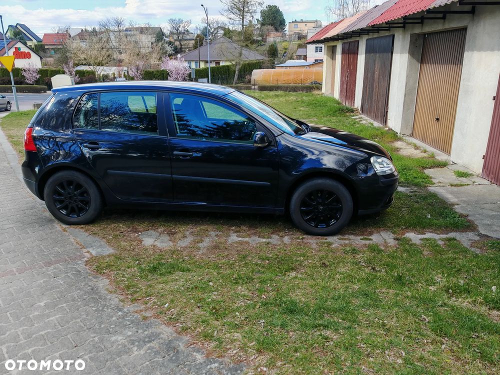 Volkswagen Golf 1.4 FSI Trendline - 4