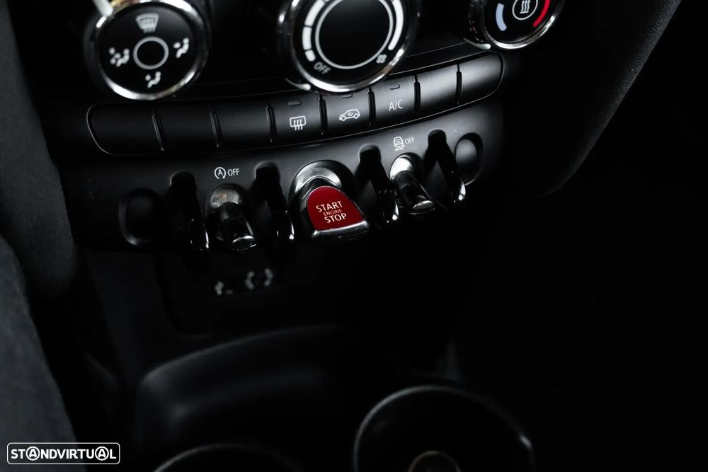 MINI 5 Portas One D - 19