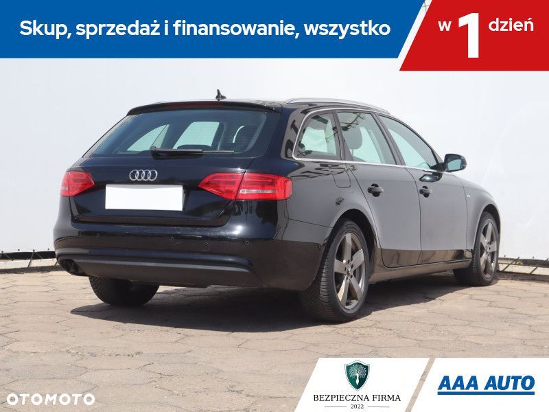 Audi A4 Avant - 7