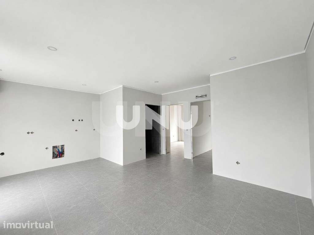Apartamento T2+2 Implex - Excelente Localização - Grande imagem: 4/18