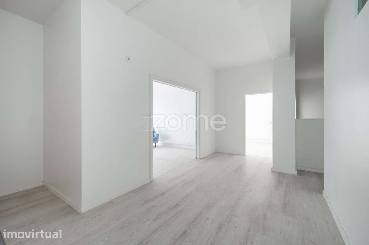 Espaço comercial para venda - Leiria - Grande imagem: 4/46