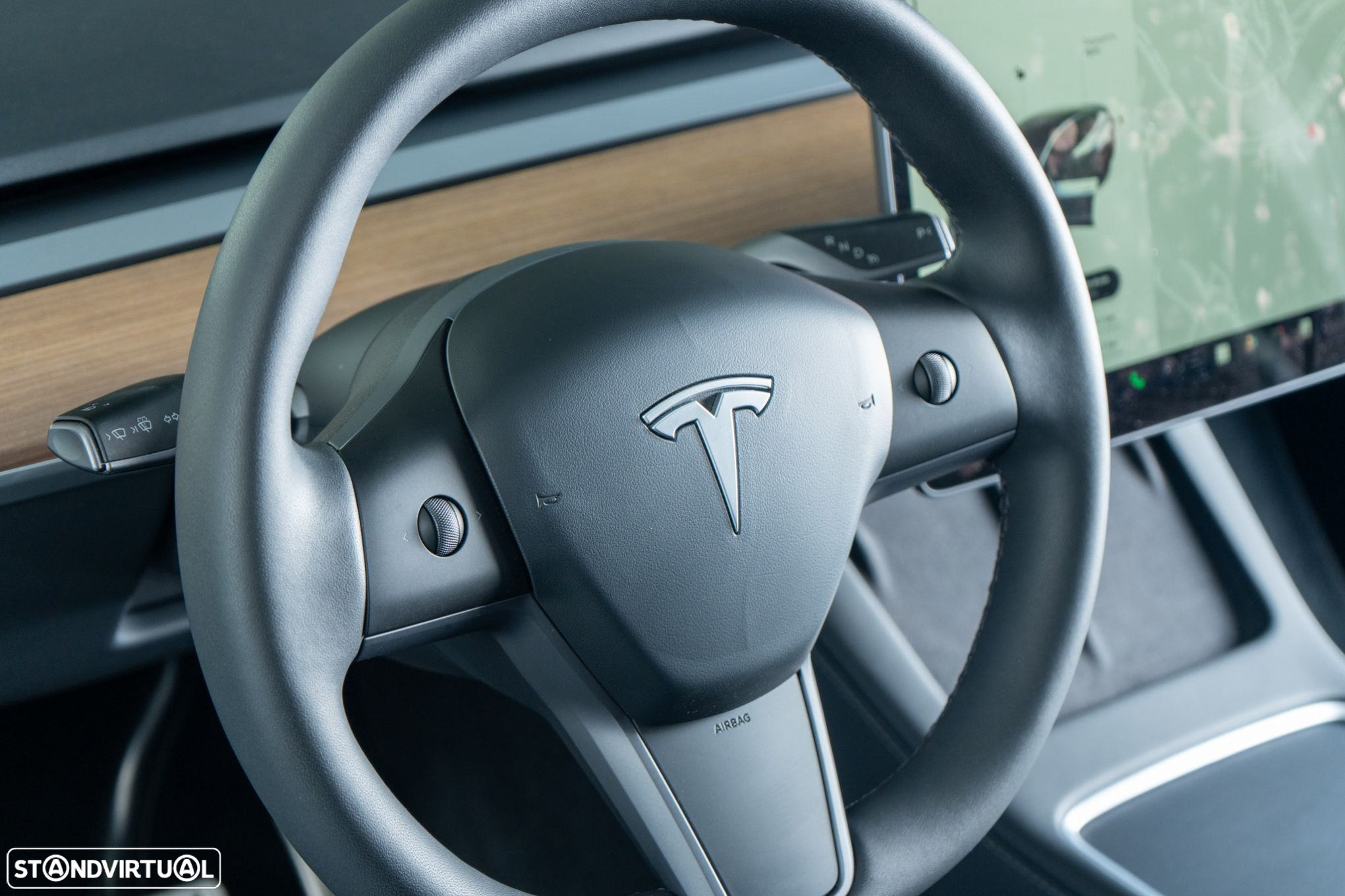 Tesla Model Y Performance Dual Motor AWD - 13