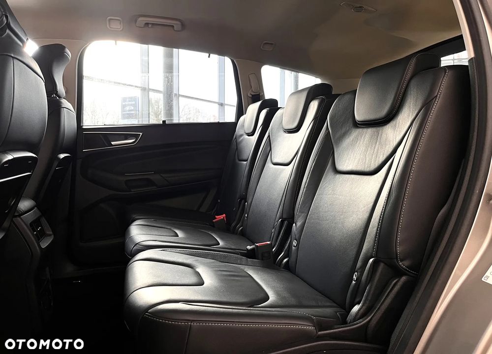 Ford S-Max 2.0 TDCi Titanium PowerShift - 24