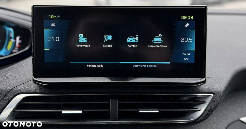 Peugeot 3008 1.6 PureTech Hybrid PHEV Allure Pack S&S EAT8 - 29