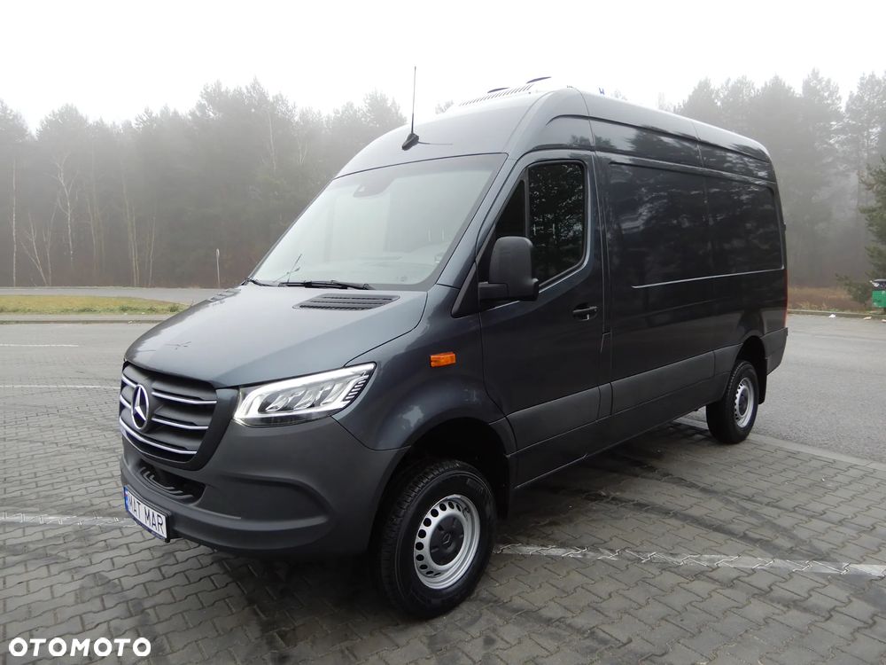 Mercedes-Benz Sprinter 319 CDI V6 3.0 CDI 190 KM Automat 7G-Tronic 4X4 Chłodnia -30*C Agregat Chłodniczy Rozstaw Osi 3665 mm Ładowność 1067 Kg WZMACNIANY Przebieg 10 Tys Km Jedyny Taki UNIKAT Stan NOWY Jak Z Fabryki POLECAM - 7