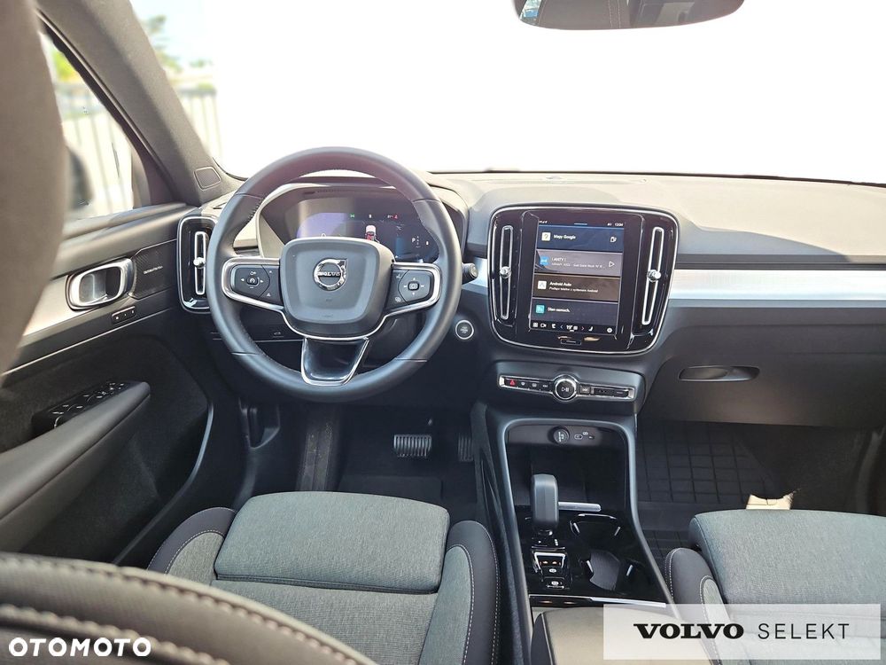 Volvo XC 40 - 28