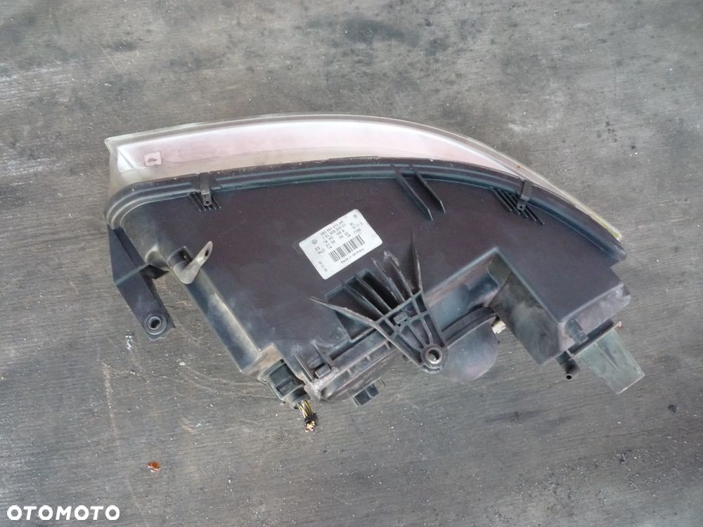 VW PASSAT B5 LIFT LAMPA PRZEDNIA  PRAWA LUB LEWA - 13
