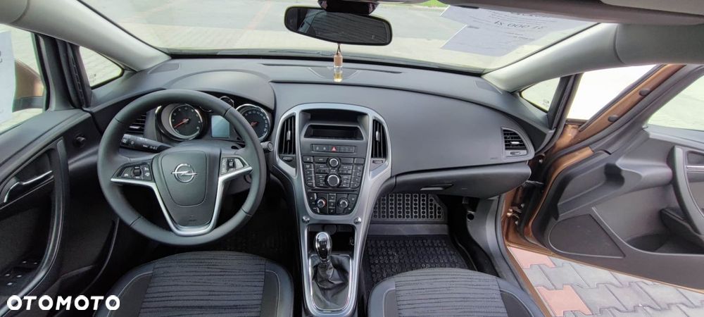 Opel Astra 1.4 T Active - 15