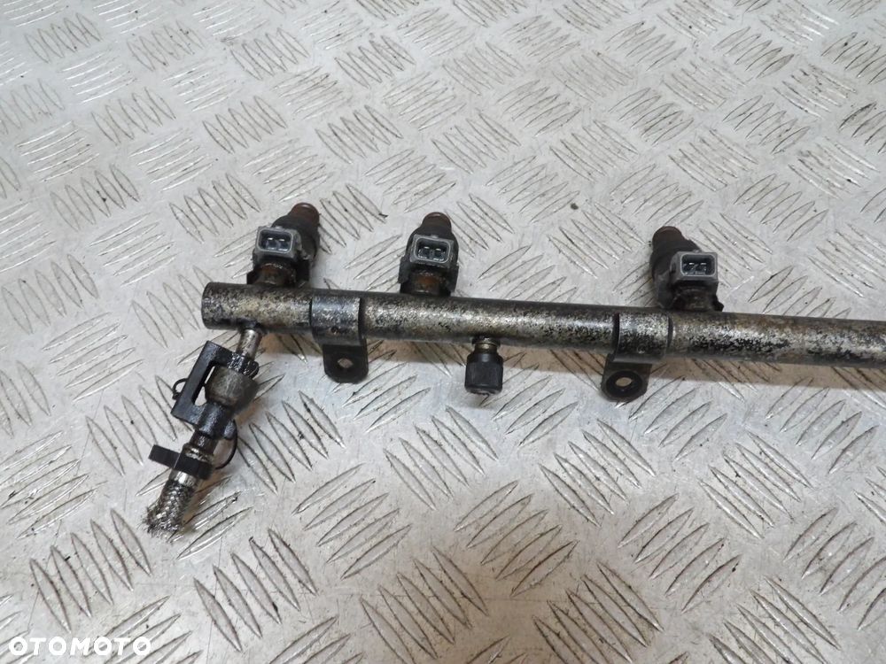 JEEP GRAND CHEROKEE ZJ XJ 4.0 LISTWA WTRYSKOWA WTRYSKI KPL. - 2