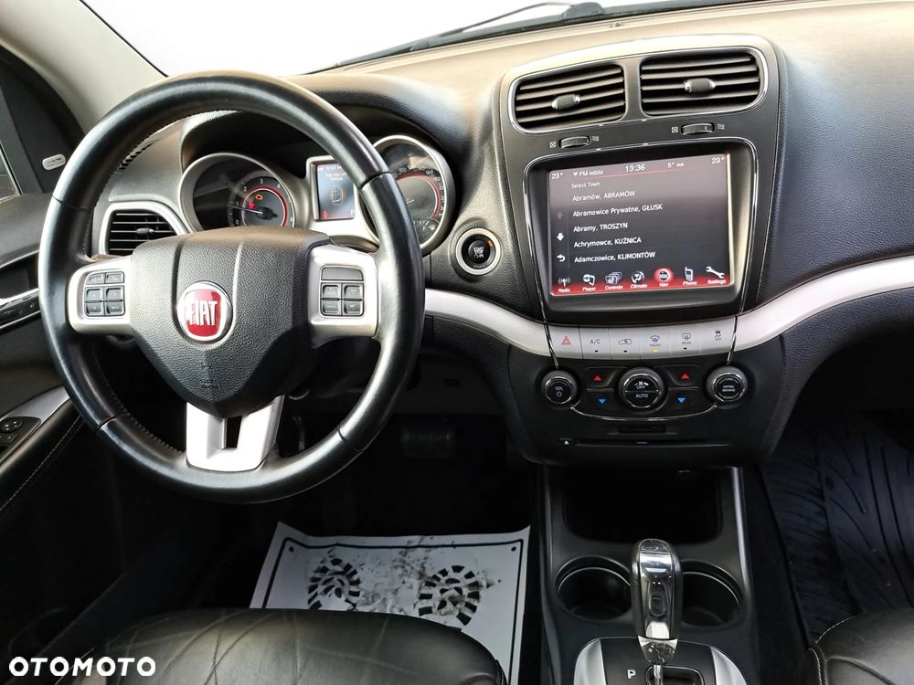 Fiat Freemont 2.0 Multijet Black Code AWD - 13