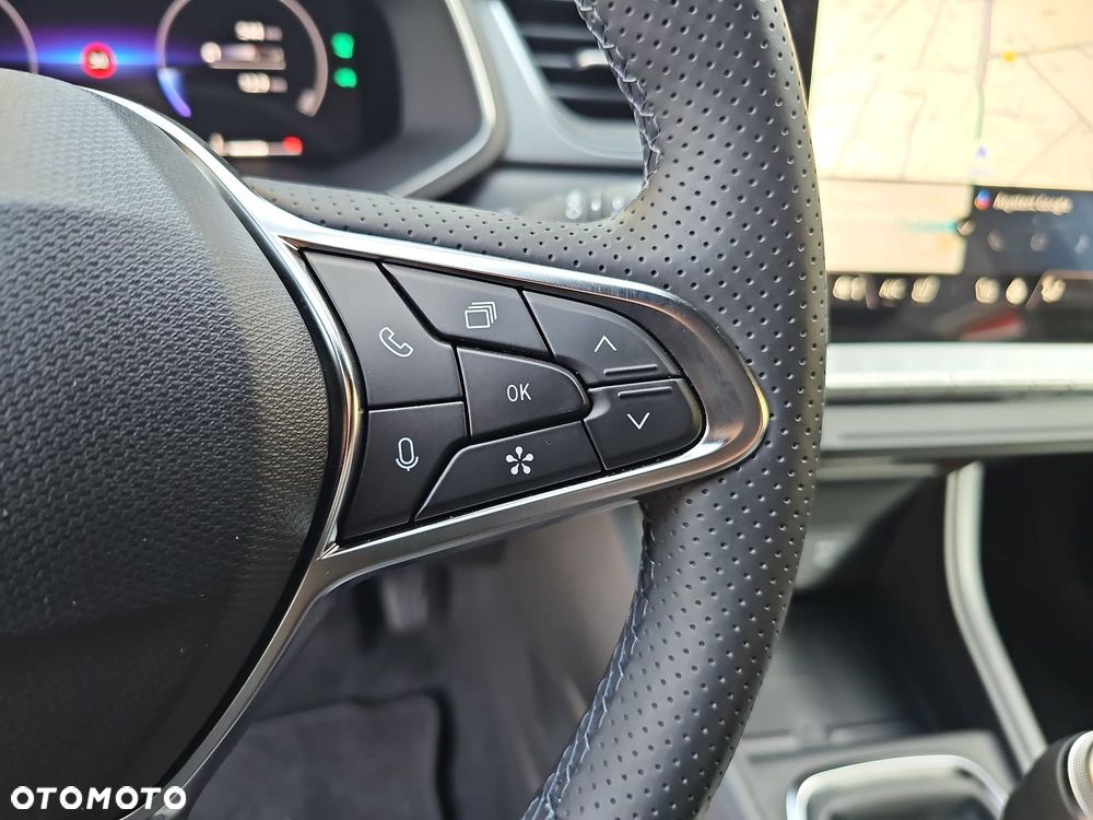 Renault Captur - 19