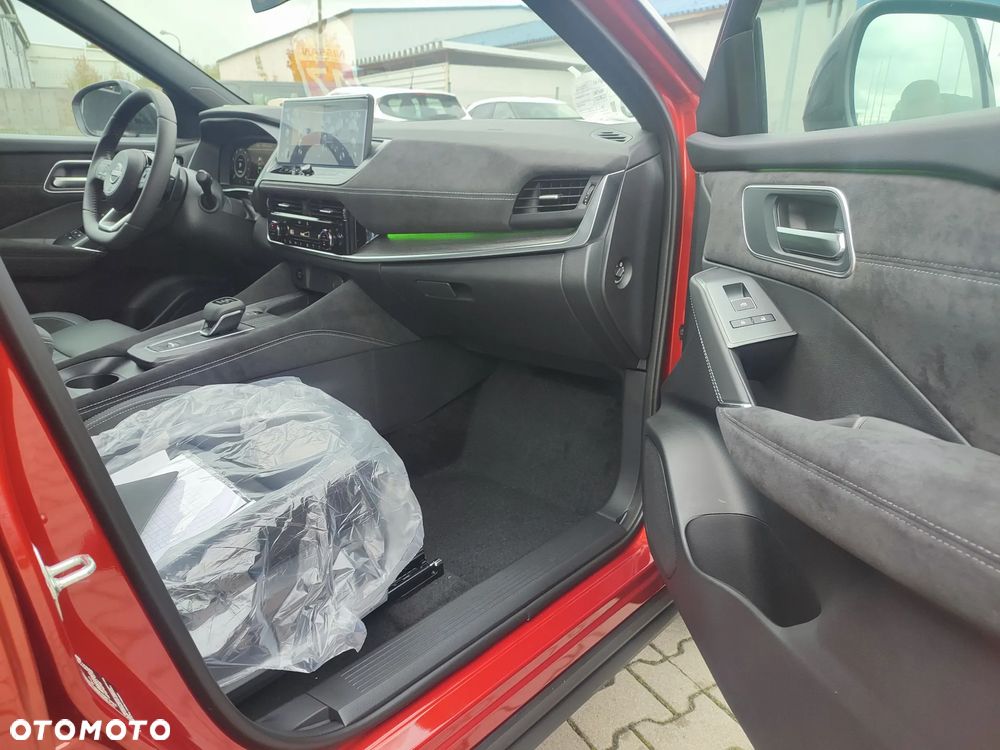 Nissan Qashqai 1.3 DIG-T MHEV Tekna+ Xtronic - 18