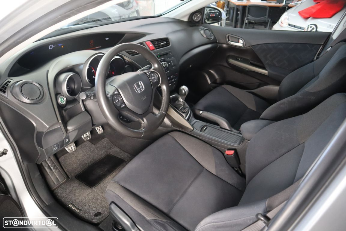 Honda Civic 1.6 i-DTEC Sport Navi - 13