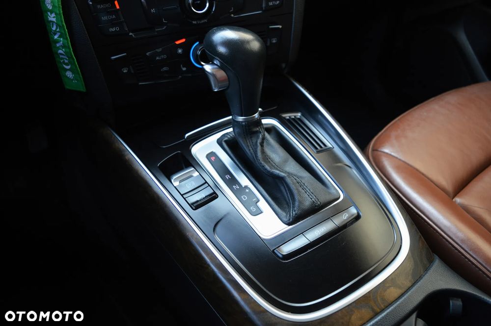 Audi Q5 2.0 TDI Quattro S tronic - 23