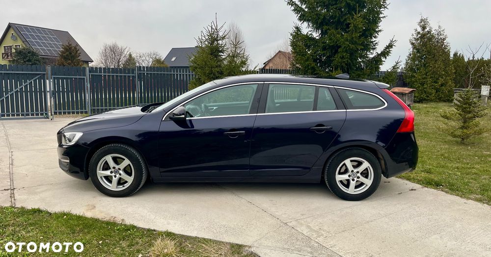 Volvo V60 D2 Drive-E Momentum - 5