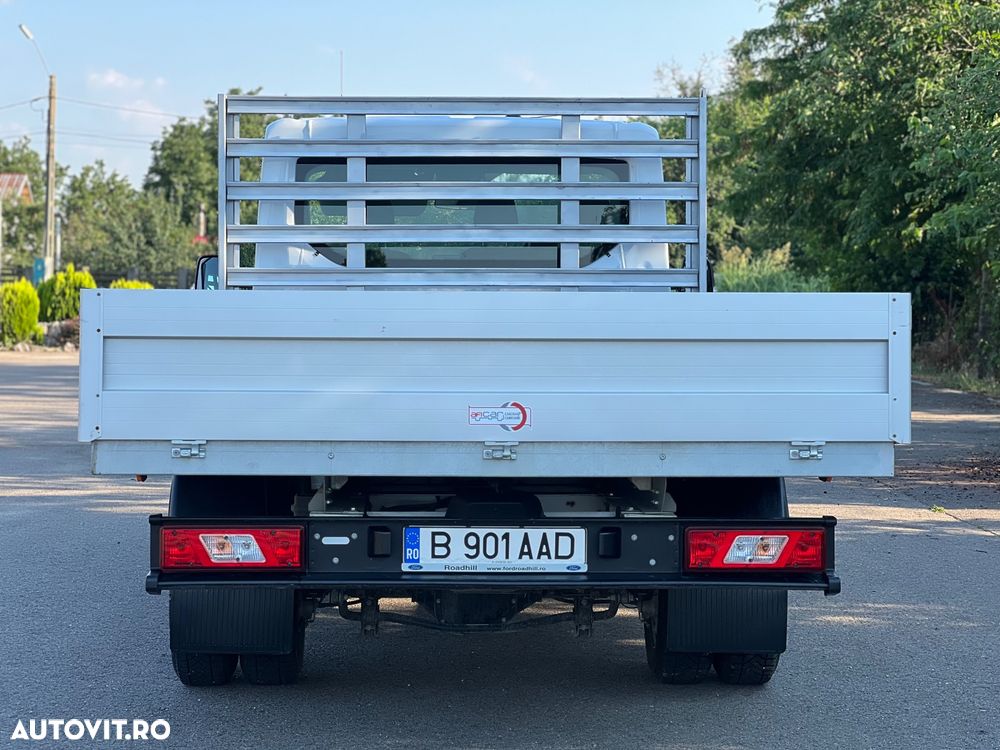 Ford Transit - 6