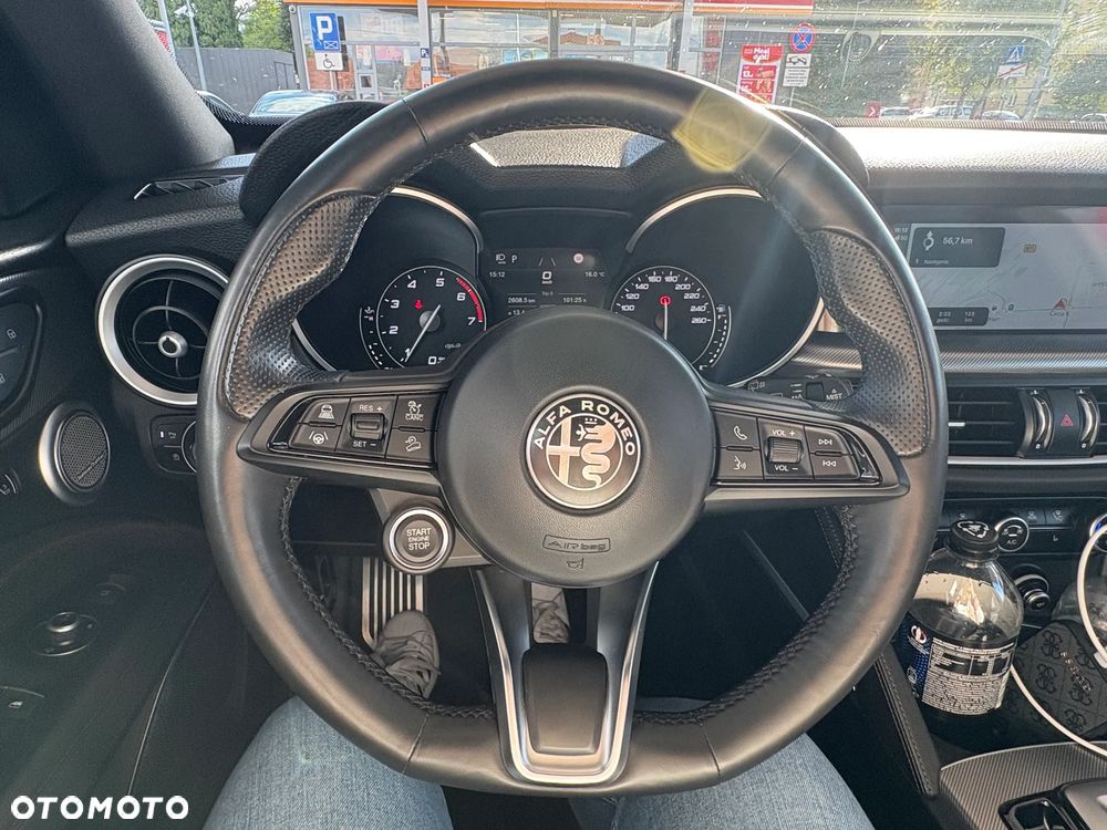 Alfa Romeo Stelvio 2.0 Turbo Veloce Q4 - 3