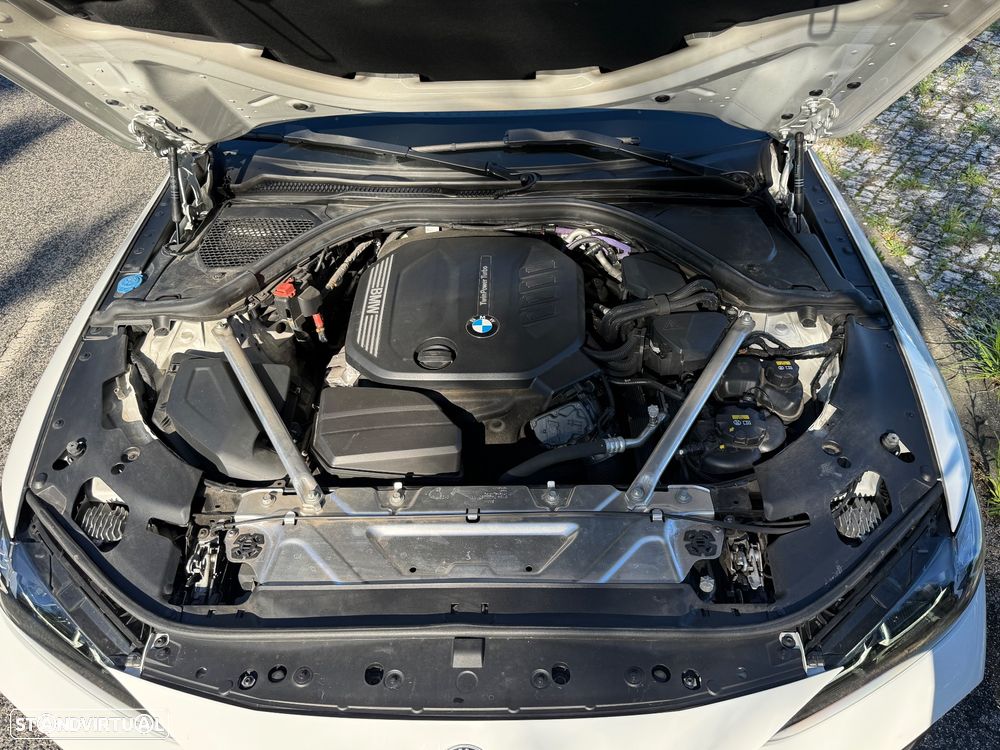 BMW 420 d Pack Desportivo M Auto - 39