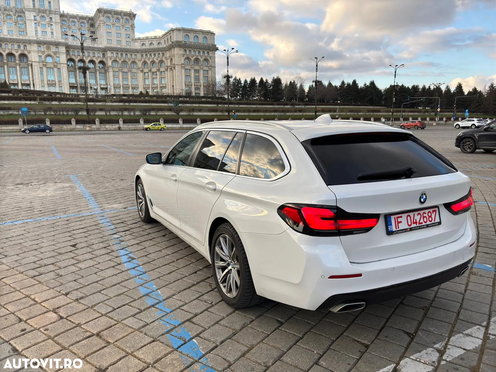 BMW Seria 5 518d AT MHEV - 3