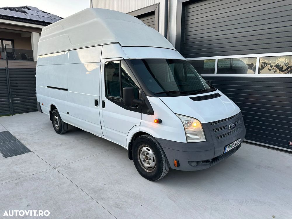 Ford Transit - 1
