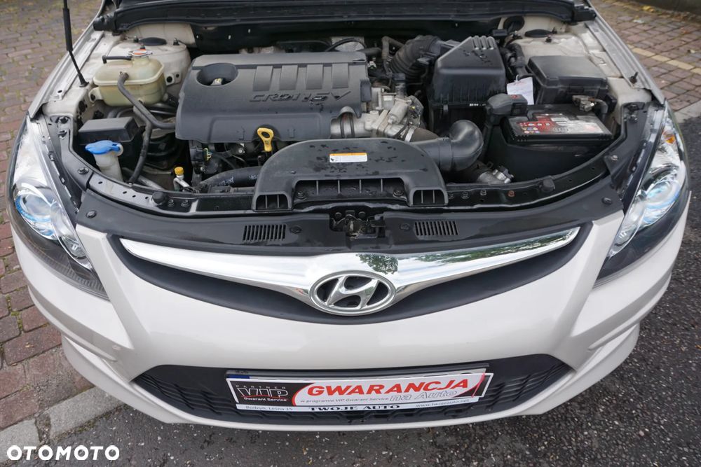 Hyundai i30 1.6 CRDi Classic + - 20