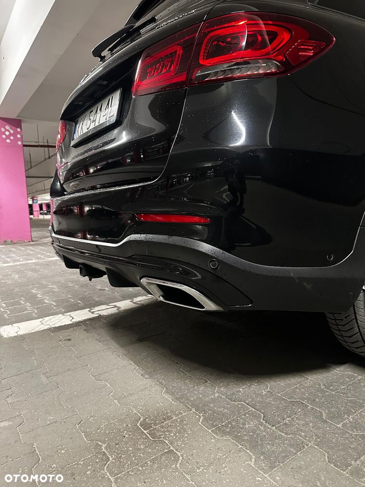 Mercedes-Benz GLC 300 4Matic 9G-TRONIC AMG Line Plus - 12