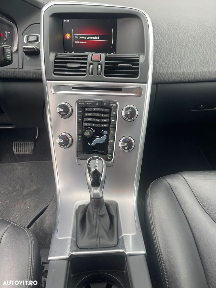 Volvo XC 60 D4 Geartronic Summum - 5