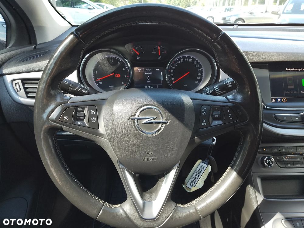 Opel Astra 1.2 T Edition S&S - 10