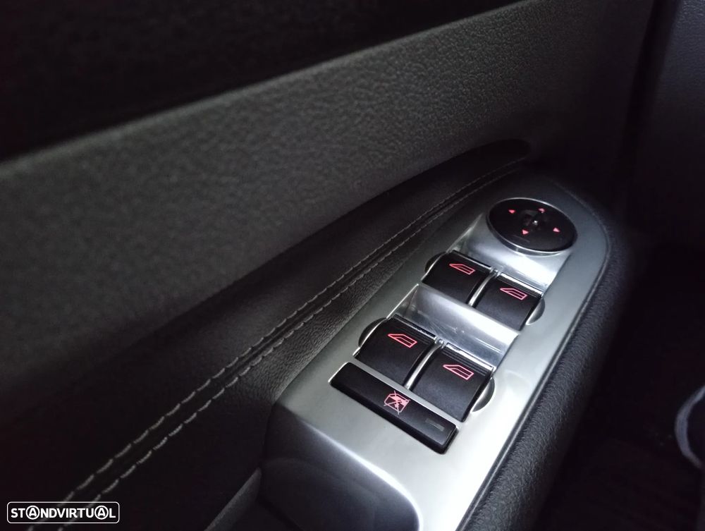 Ford Focus SW 1.6 TDCi Titanium 17 - 8