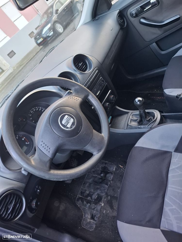 SEAT Ibiza - 6