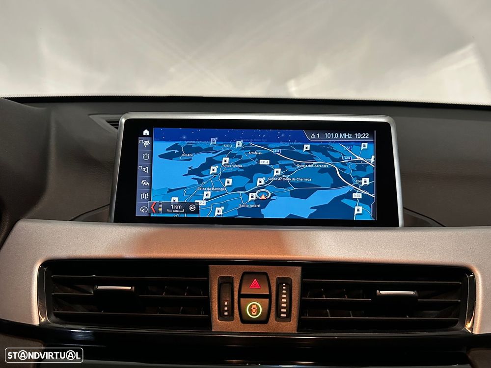 BMW X1 16 d sDrive Advantage Auto - 24