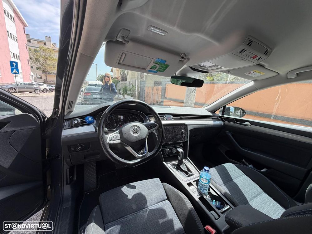 VW Passat Variant - 3