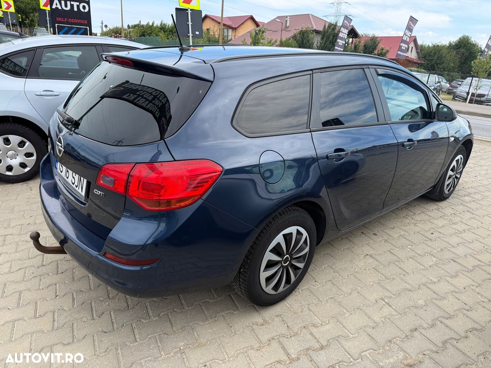 Opel Astra 1.7 CDTI Cosmo - 4
