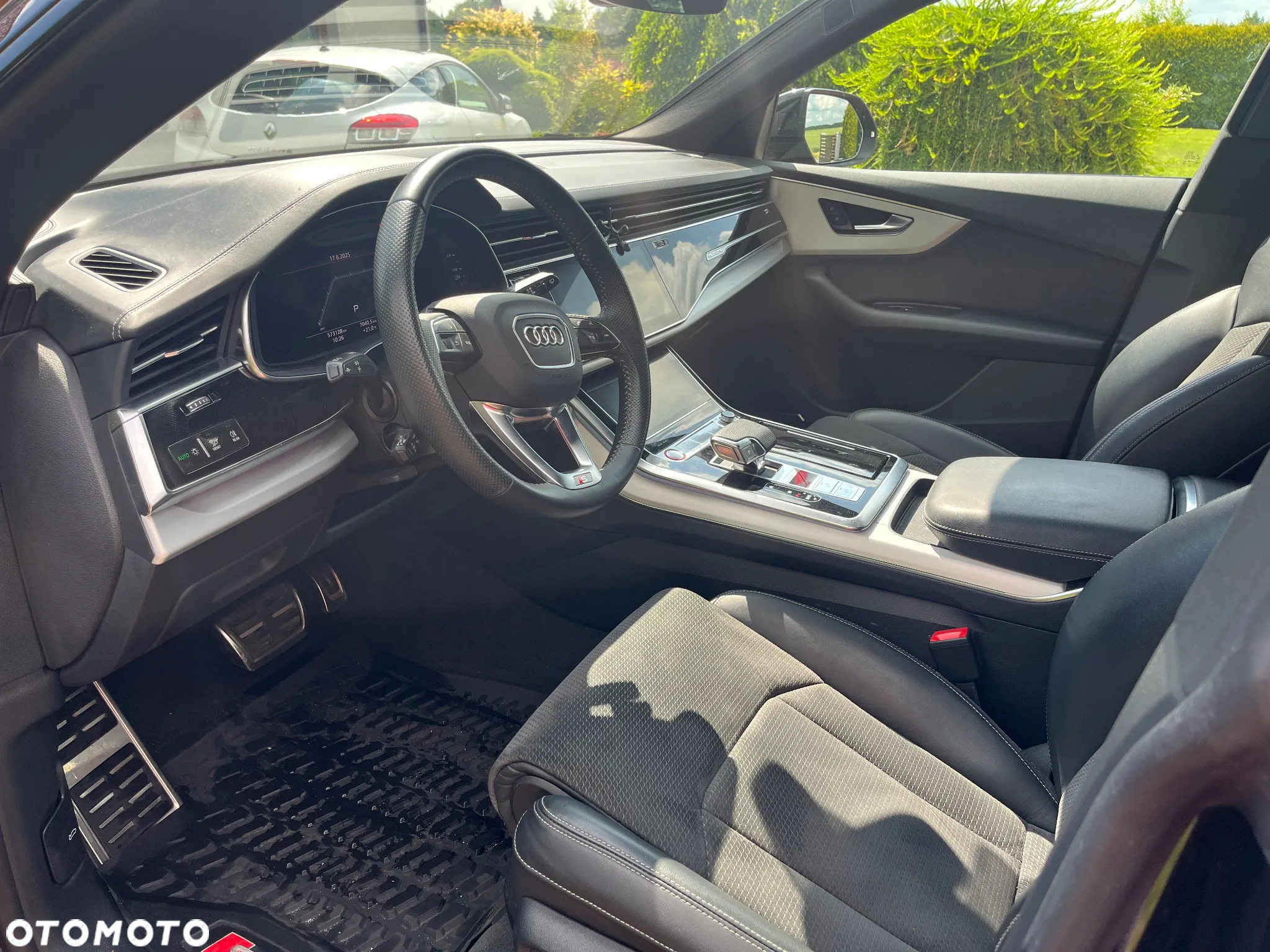 Audi SQ8 - 17