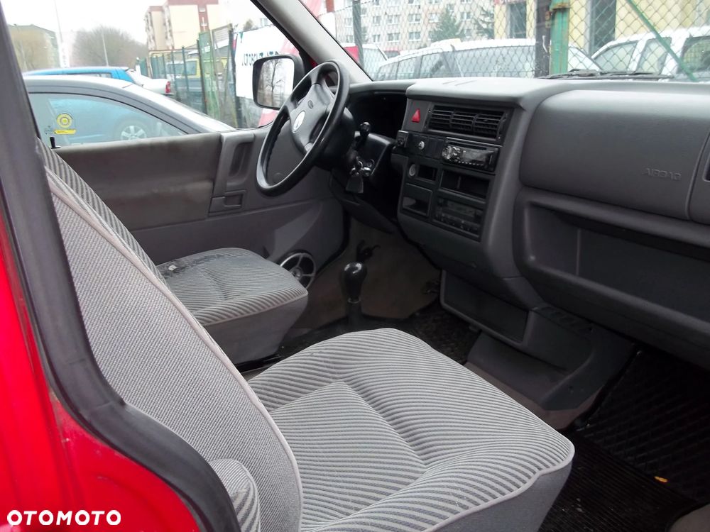 Volkswagen Multivan Standard - 9