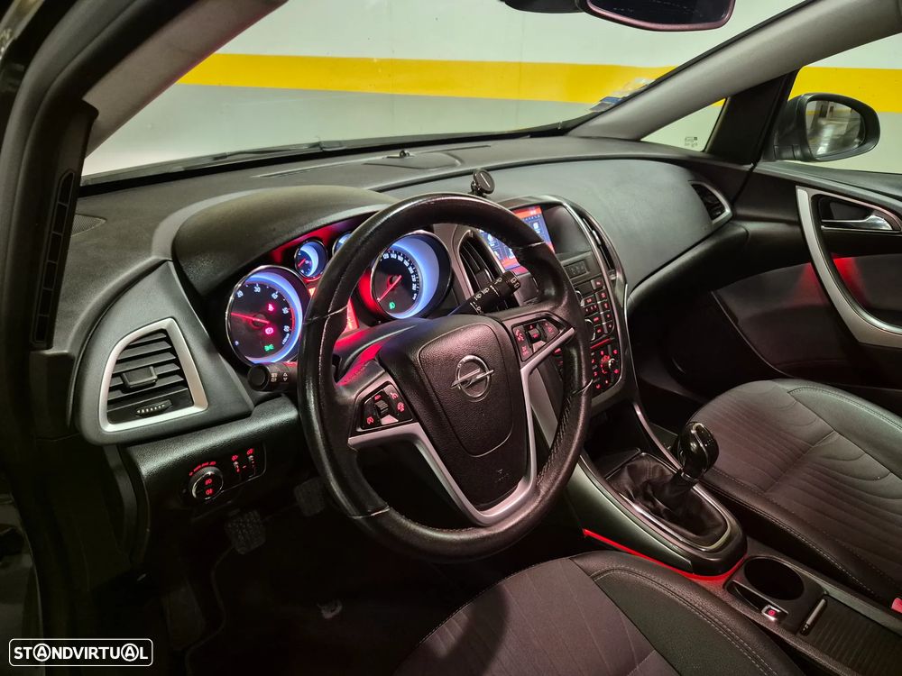 Opel Astra Sports Tourer 1.6 CDTi Cosmo S/S - 25