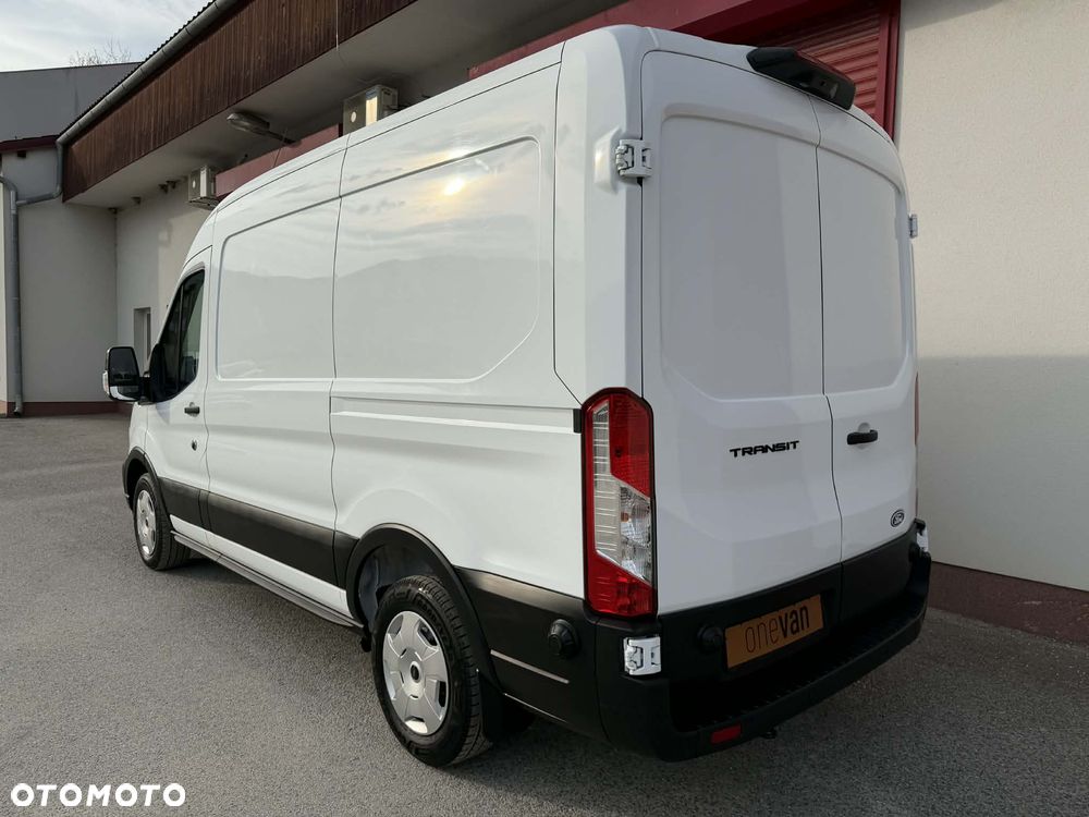 Ford Transit - 23