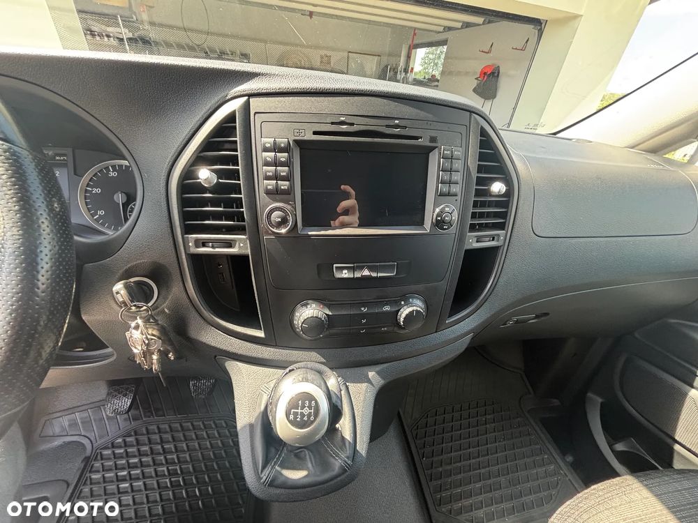 Mercedes-Benz Vito - 9