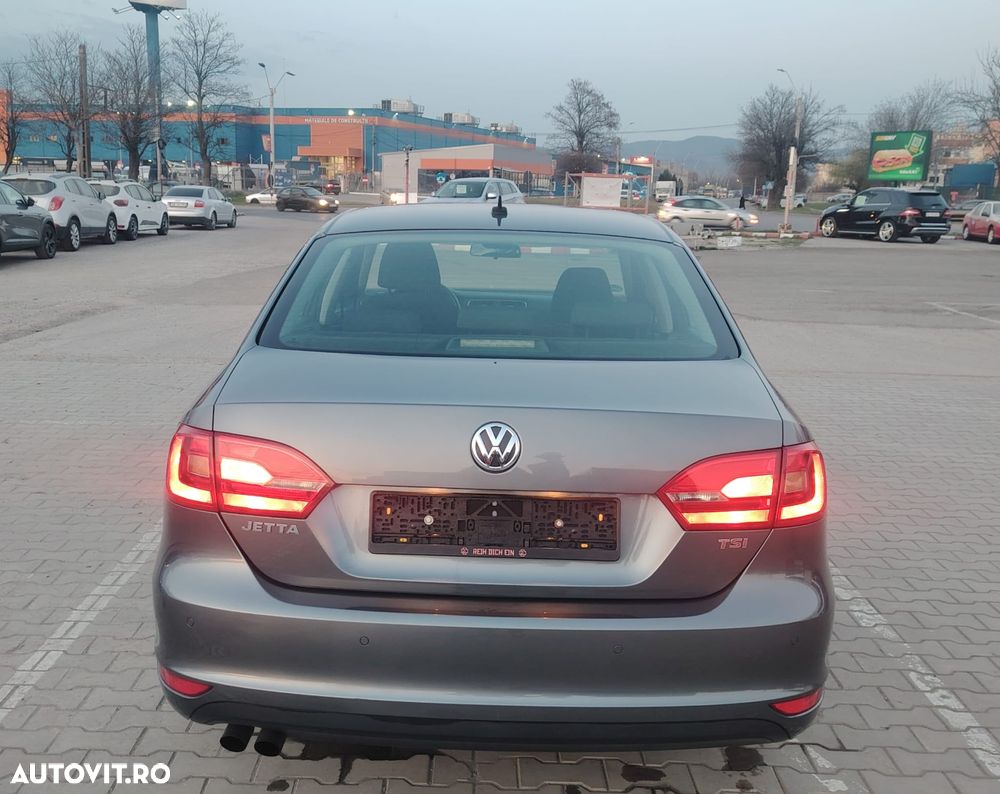 Volkswagen Jetta 1.4 TSI Freestyle - 5
